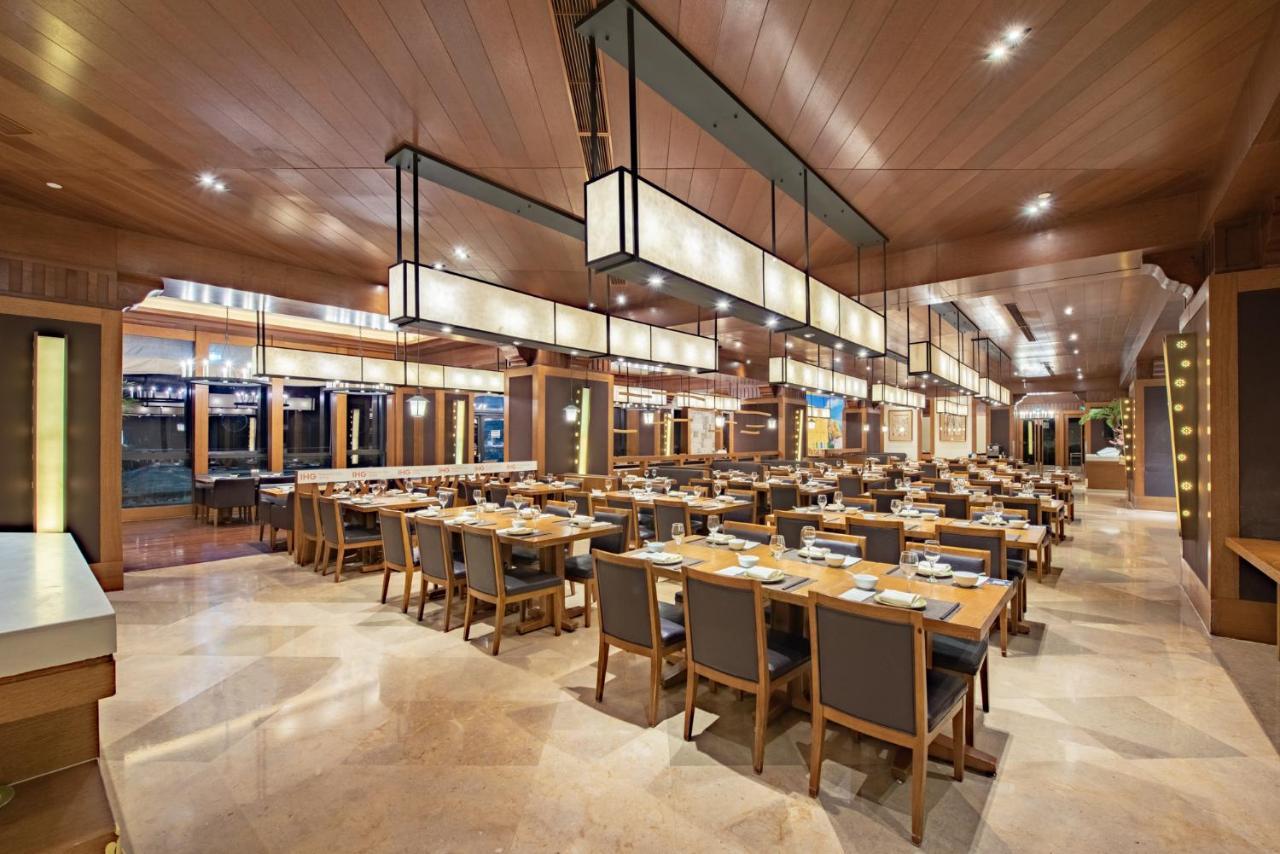 长白山万达套房假日酒店 抚松县 外观 照片